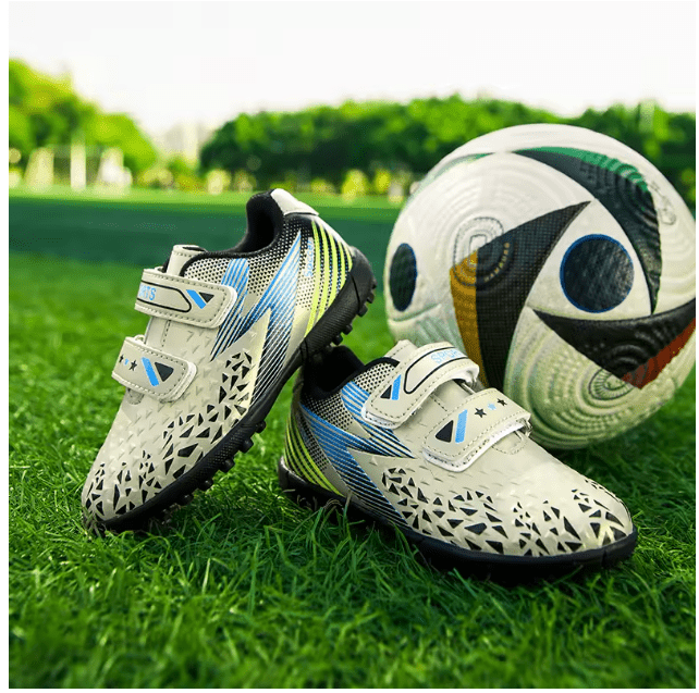 Chaussure de foot enfant | FootKids - Foot Expert