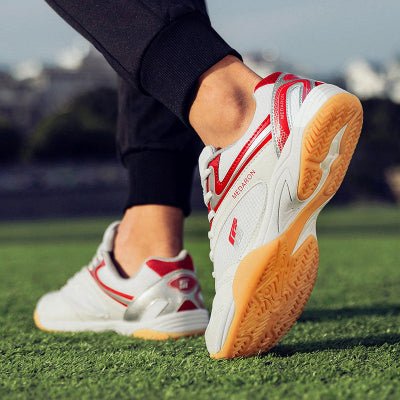 Basket pour foot salle Power-Grip Foots Expert blanche rouge sur terrain