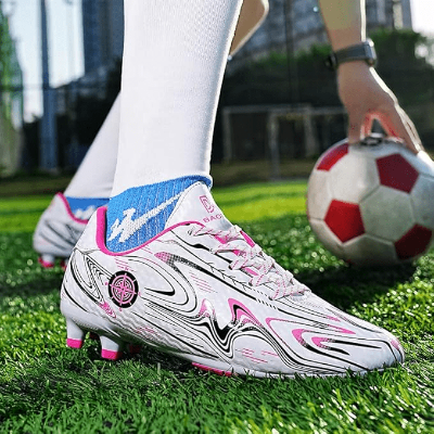 Chaussures de Football - GoldenSoccerShoes™ - Rose - Foot Expert