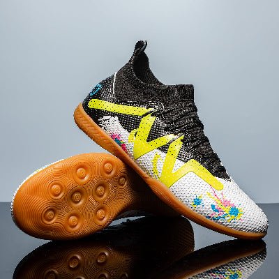 Chaussures-foot-salle-Winer-Futsal-Foots-Experets-blanche-noires-jaune