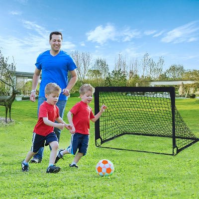 Famille joue avec  Cage de foot Pliable-Pro-30s 