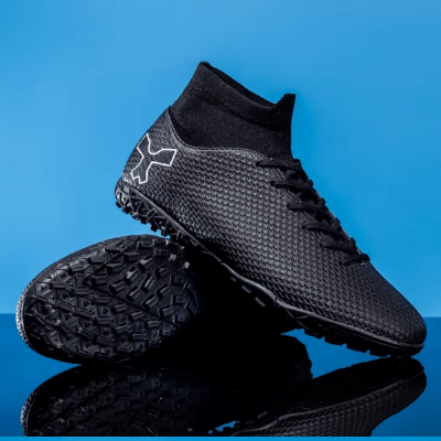 Chaussure foot : Turf ou semelles multi - crampons TF → terrains synthétiques. - Foot Expert