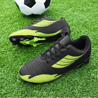 Chaussure foot : Crampons moulés (FG) | Refirming - Foot Expert